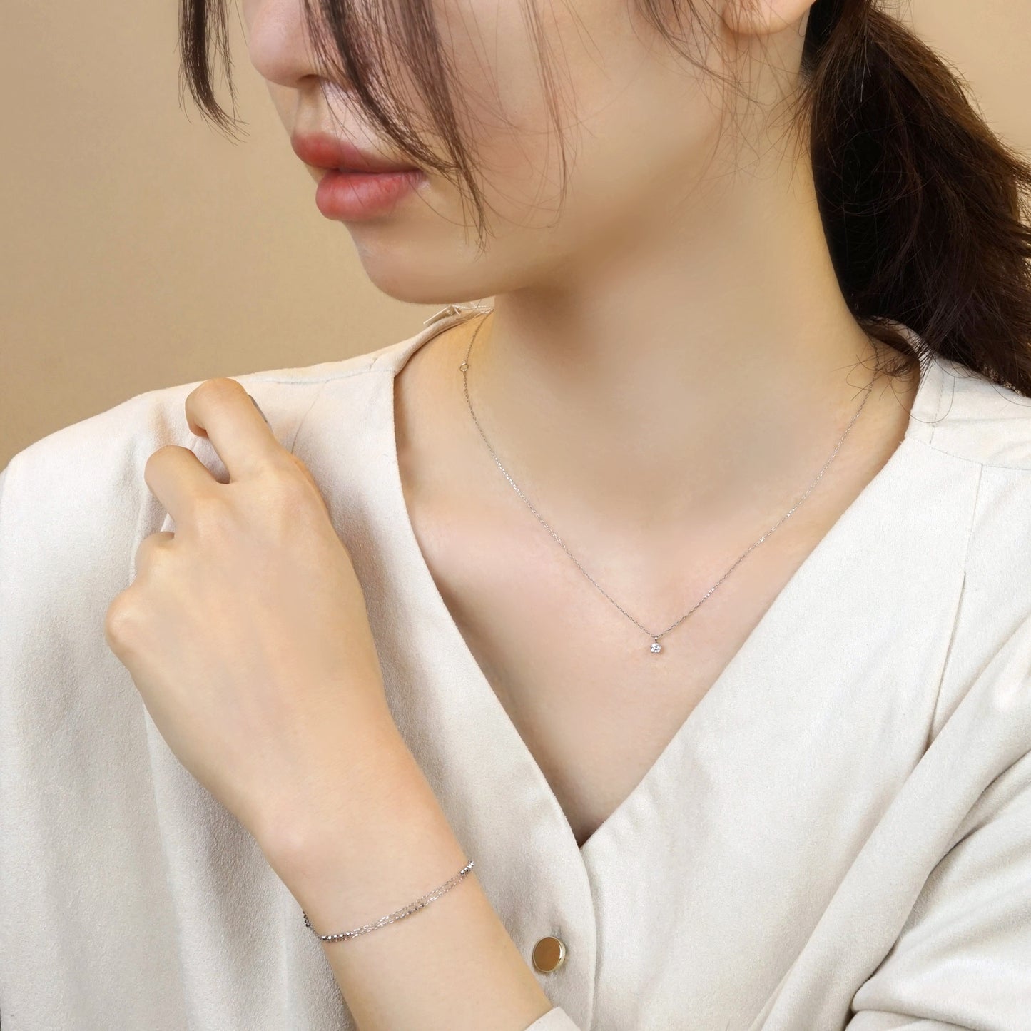 18K White Gold Double Bracelet - Model Image