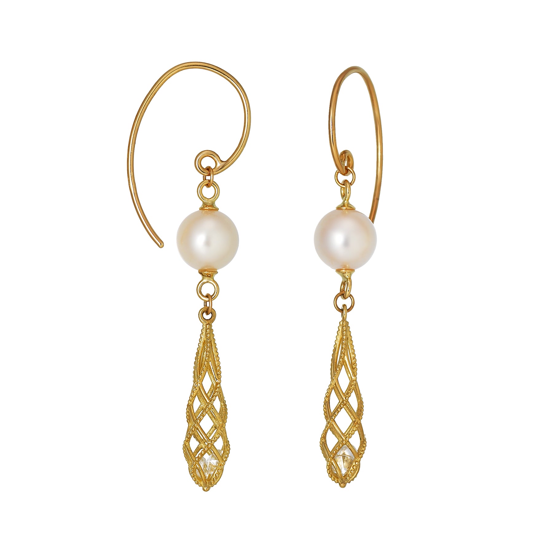 [Pannier] 18K Akoya Pearl Elegant Earrings (Yellow Gold) - Product Image