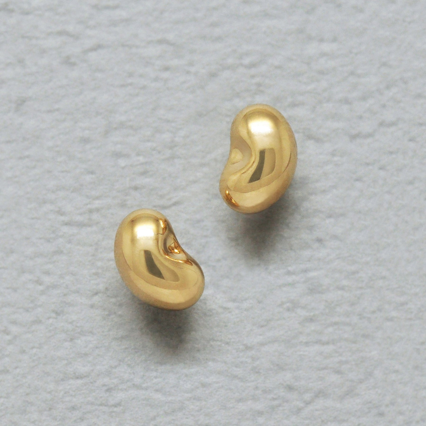 [Second Earrings] 18K Yellow Gold Beans Earrings - Product Image