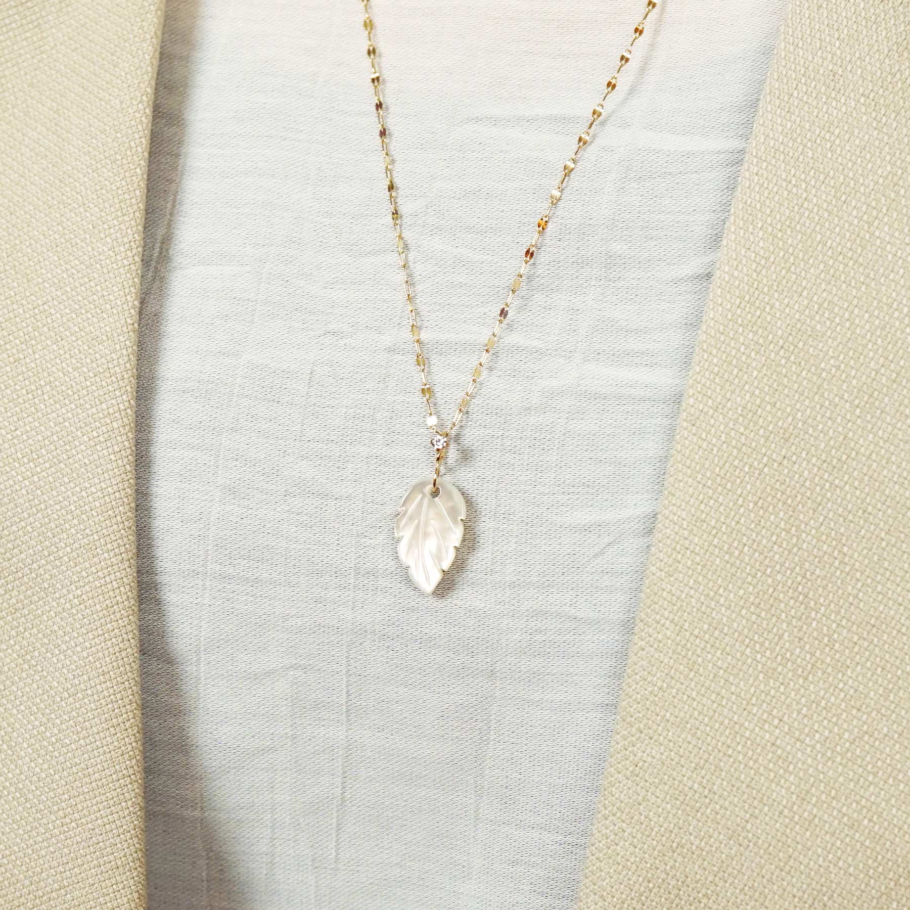10K White Shell Leaf Necklace Charm (Yellow Gold) - Model Image