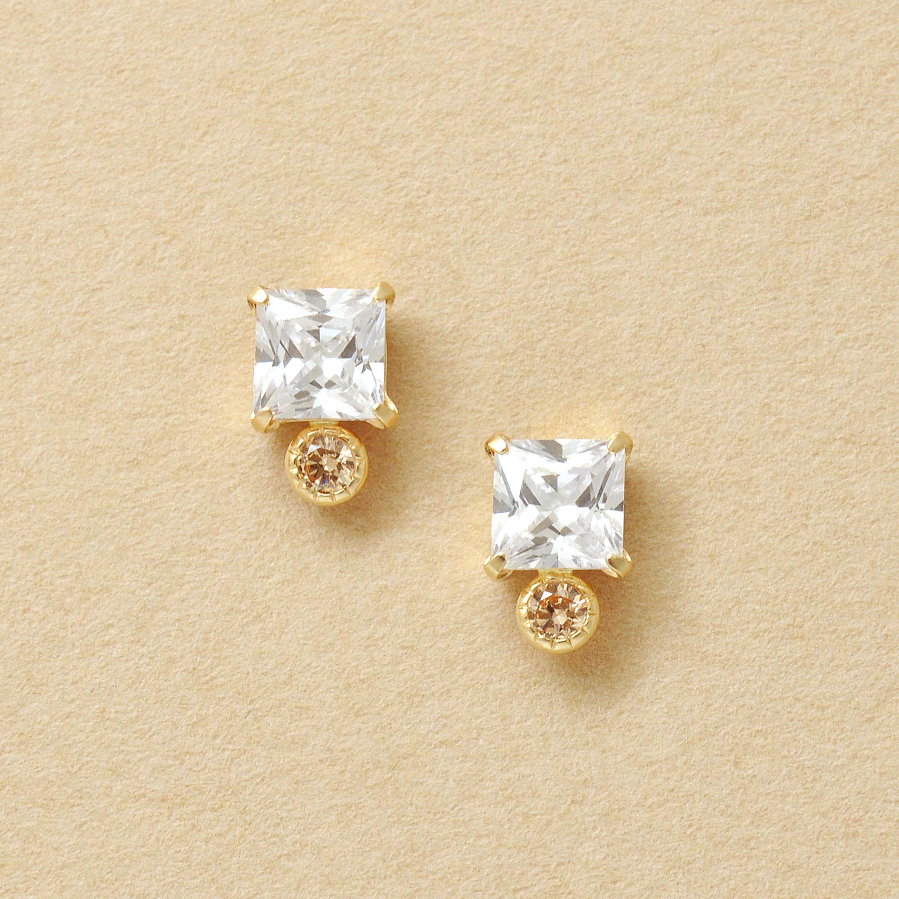 10K Champagne Color Square Stud Earrings (Yellow Gold) - Product Image