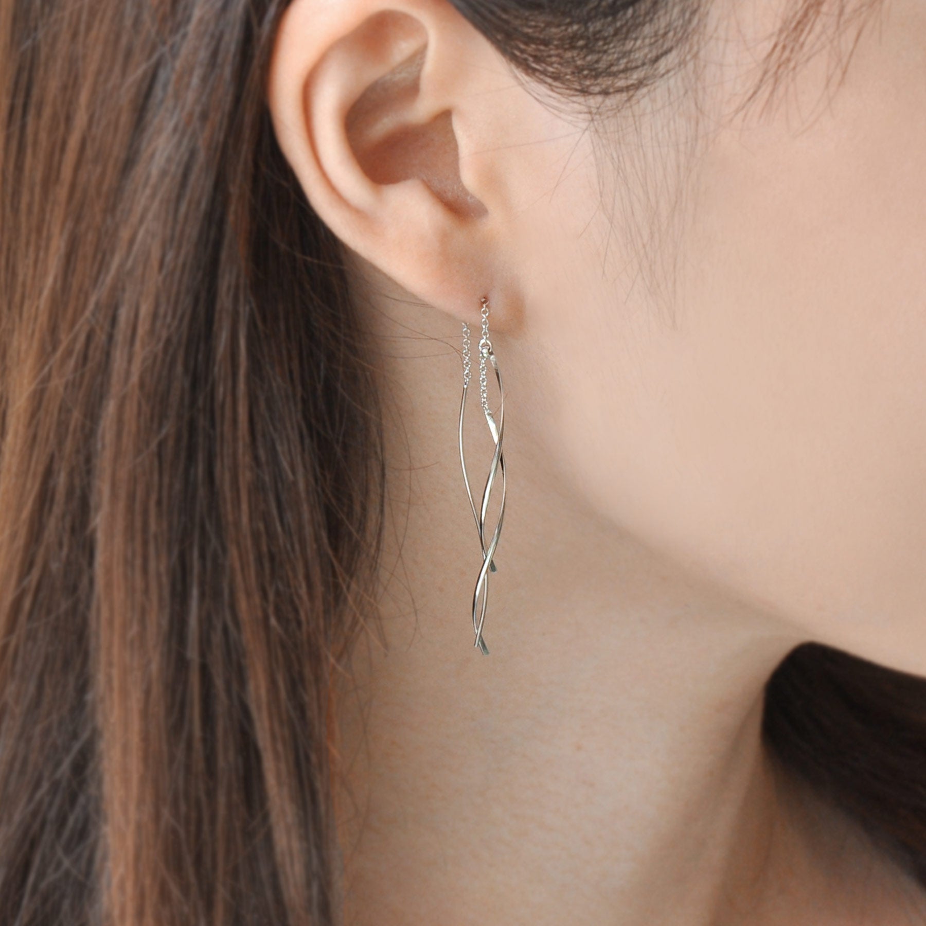 Gold Filled Wave Line Threader Earrings (Platinum Plated) - Model Image
