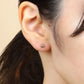 [Second Earrings] Platinum Mirror Ball Earrings (Φ4mm) - Model Image
