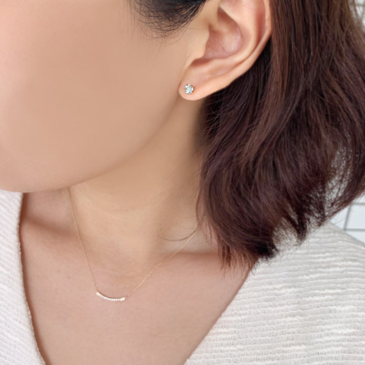[Second Earrings] 18K Yellow Gold Blue Topaz Pentagon Cut Earrings - Model Image