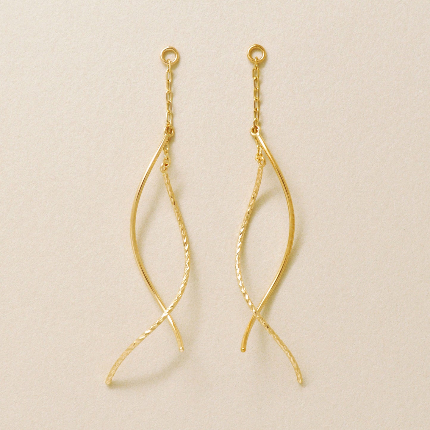 [Palette] 10K Yellow Gold Glittering Twisted Charms - Product Image