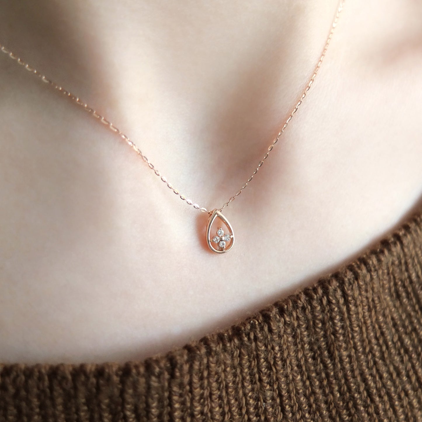10K Rose Gold Diamond Dew Drop Clover Necklace - Model Image