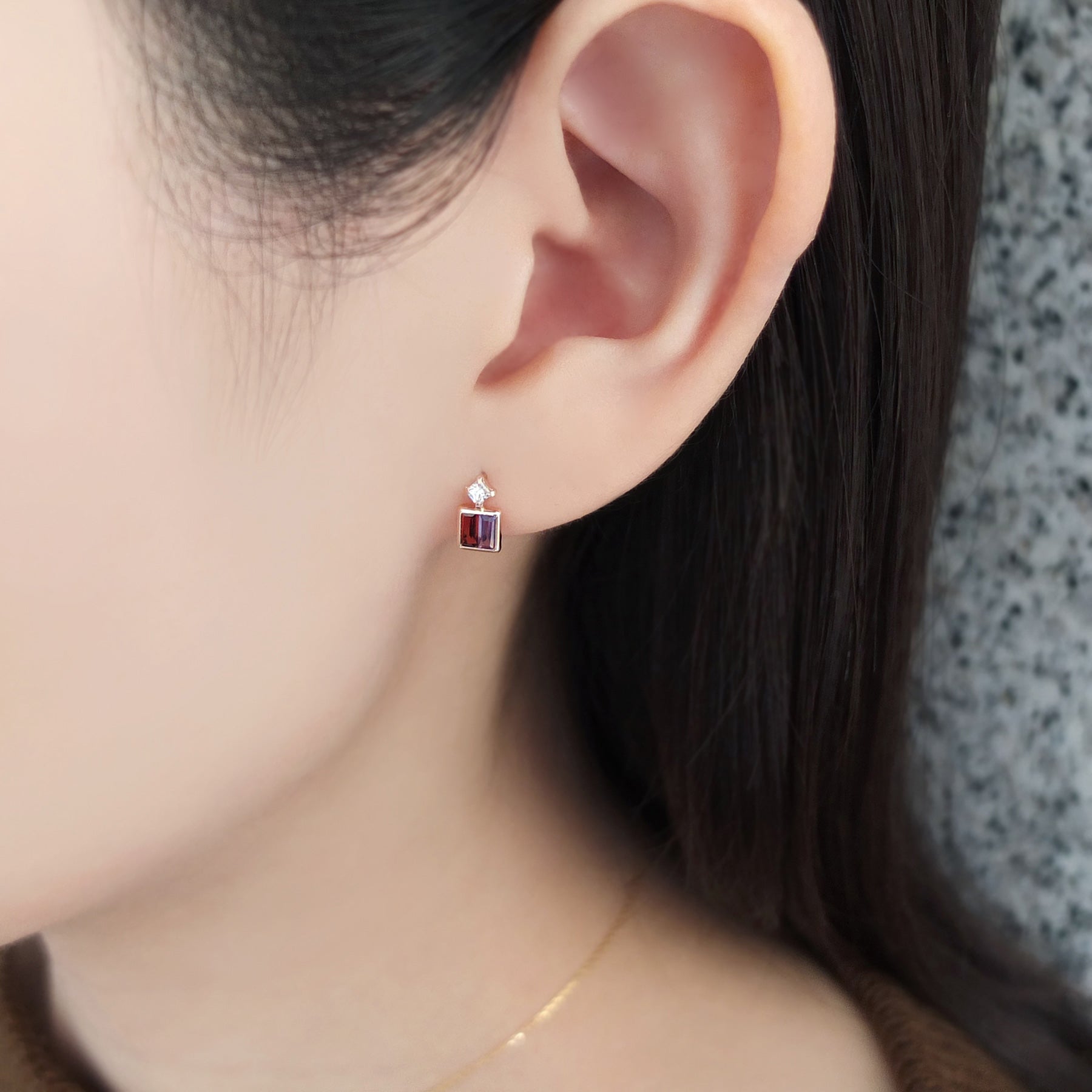 18K/10K Rose Gold Amethyst/Garnet Twin Earrings - Model Image
