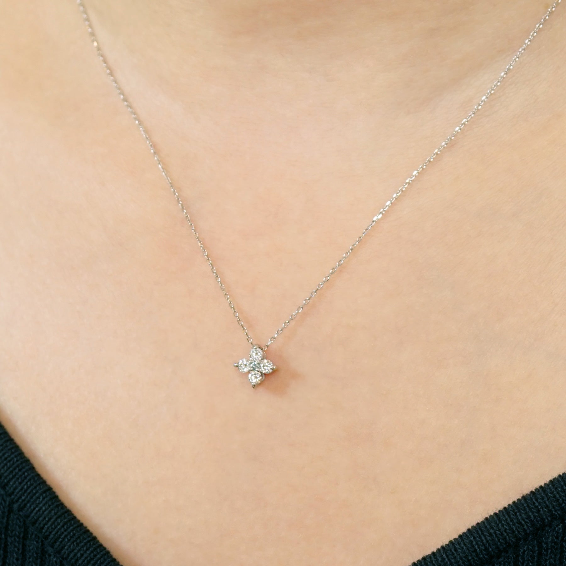 Platinum Diamond Flower Necklace (L) - Model Image