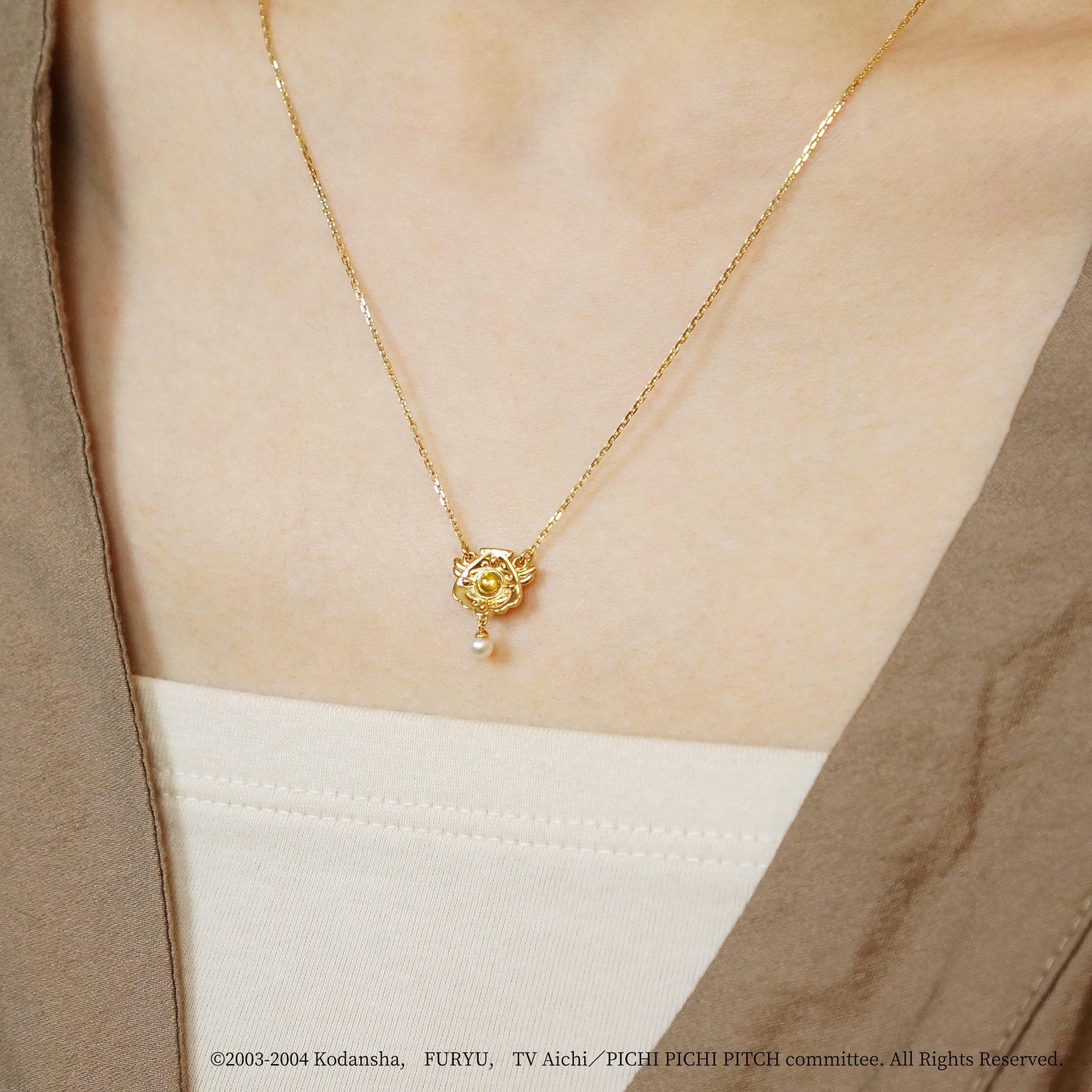 Mermaid Melody Pichi Pichi Pitch - Reversible Necklace (Coco) - Model Image