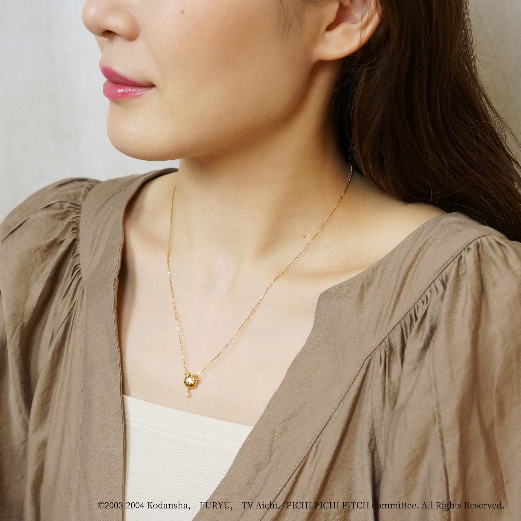 Mermaid Melody Pichi Pichi Pitch - Reversible Necklace (Sara & Seira) - Model Image